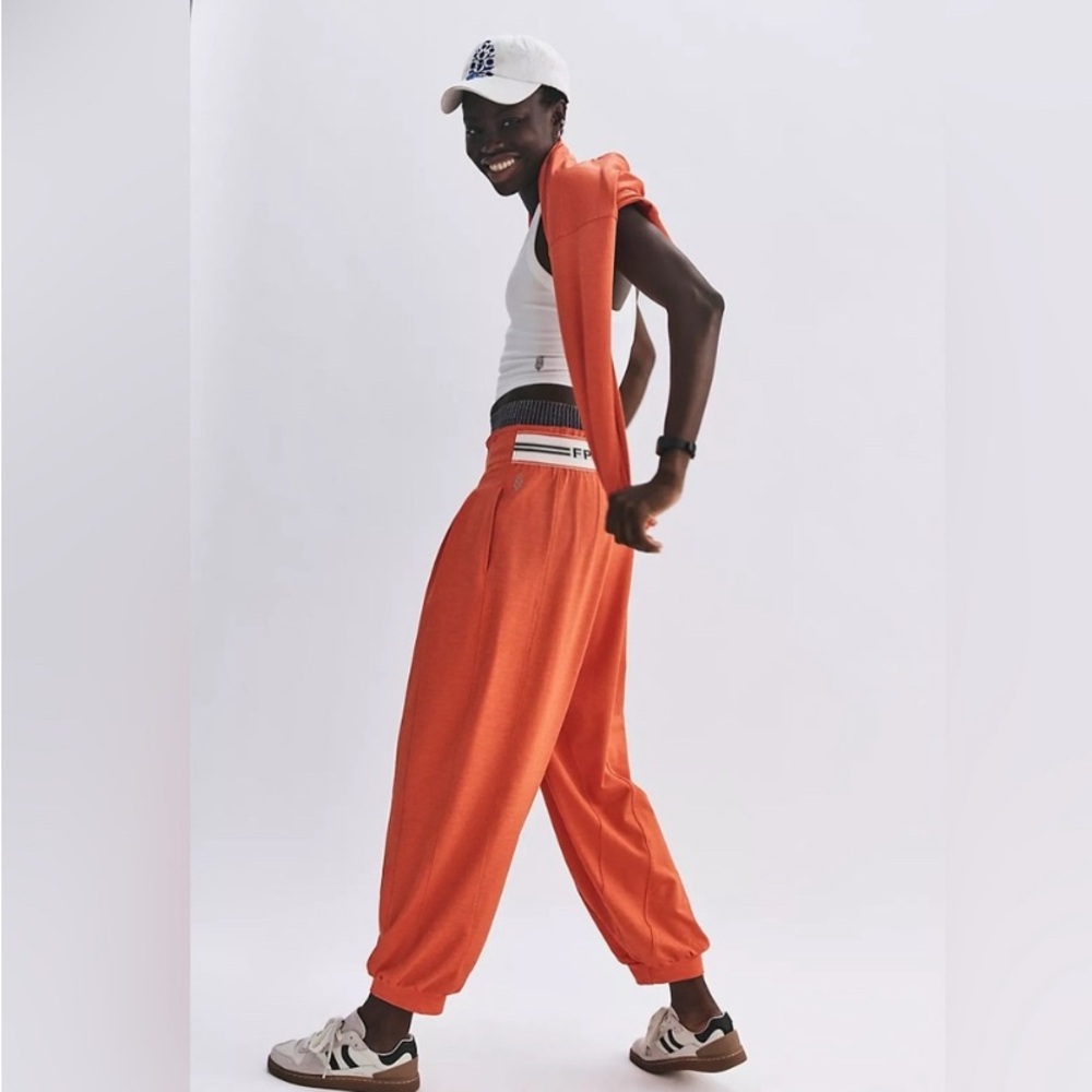 NWT FP Movement by Free People Jump Start Jogger Scarlett Size XS - Picture 4 of 9